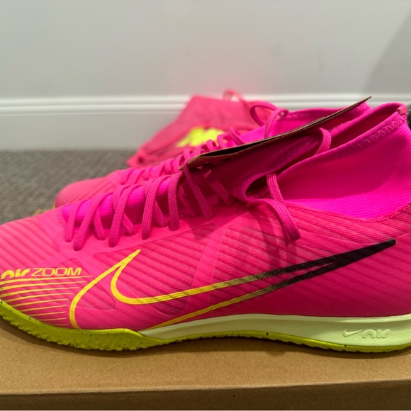 Nike Other - Nike Mercurial Zoom Superfly 9 Academy IC